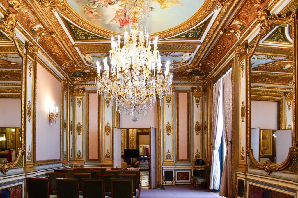 Salón Luis XVI Palacio de Santoña