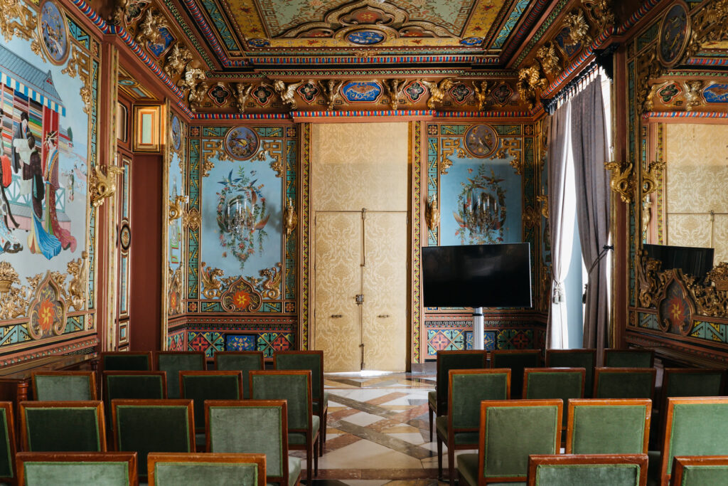 Salón Oriental Palacio de Santoña